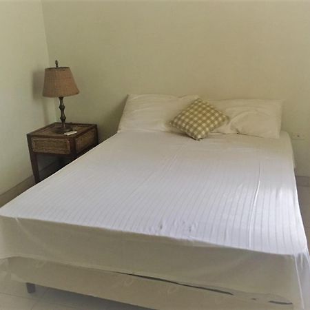 Pega Pega Apartments โอรันเยสตัด ภายนอก รูปภาพ